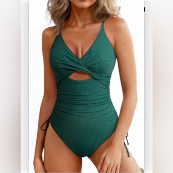 Other - 🆕Tummy Control High Cut Bathing Suit Sexy V Neck Criss Cross Monikini